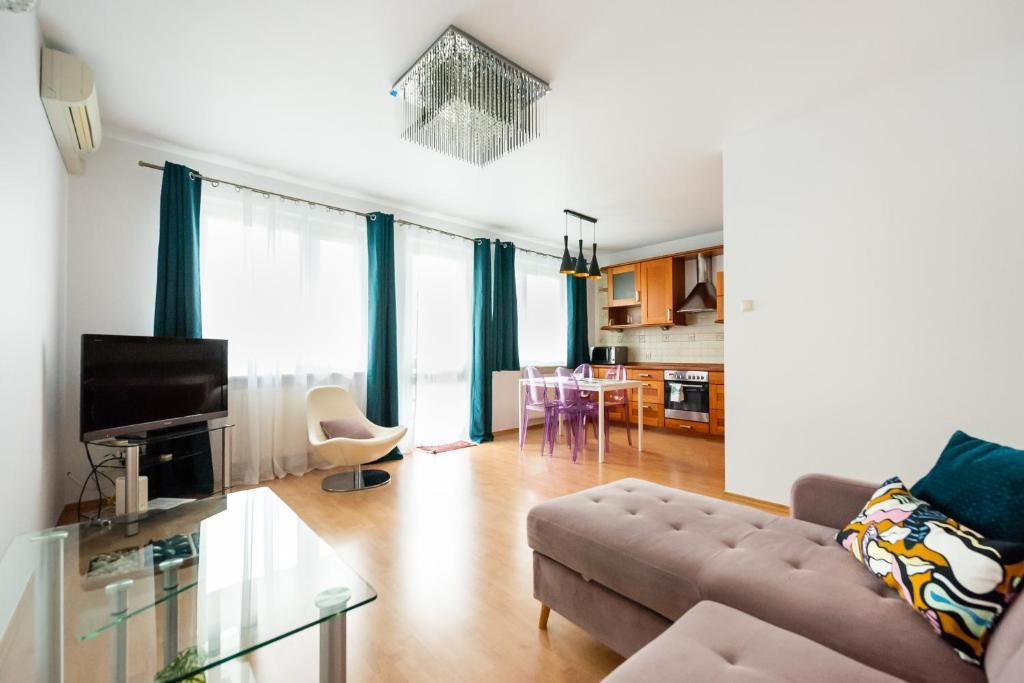 Ken 54 2-bedroom * Warsaw